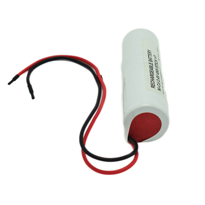 Ni Cd D4000mah 2.4 Volt Çıkış Işık Pilleri Stick Tipi Beyaz PVC ile