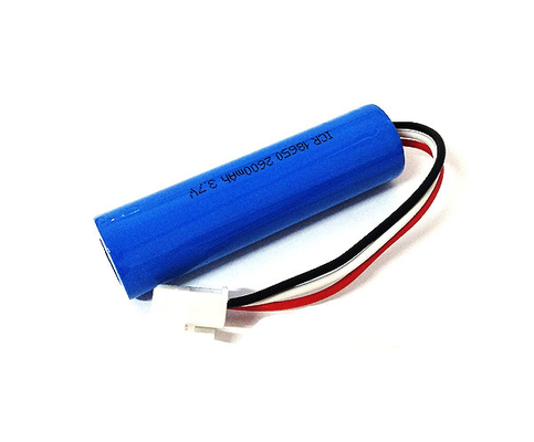 Lityum Demir 2600mAh Şarj Edilebilir Pil 3.7V ICR18650 Hücre