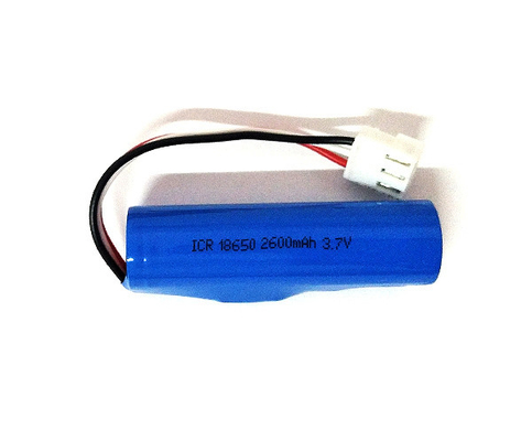 Lityum Demir 2600mAh Şarj Edilebilir Pil 3.7V ICR18650 Hücre